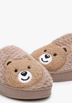 Ciemnobeżowe Ocieplone Kapcie z Naszywką w Kształcie Uroczego Misia Garana