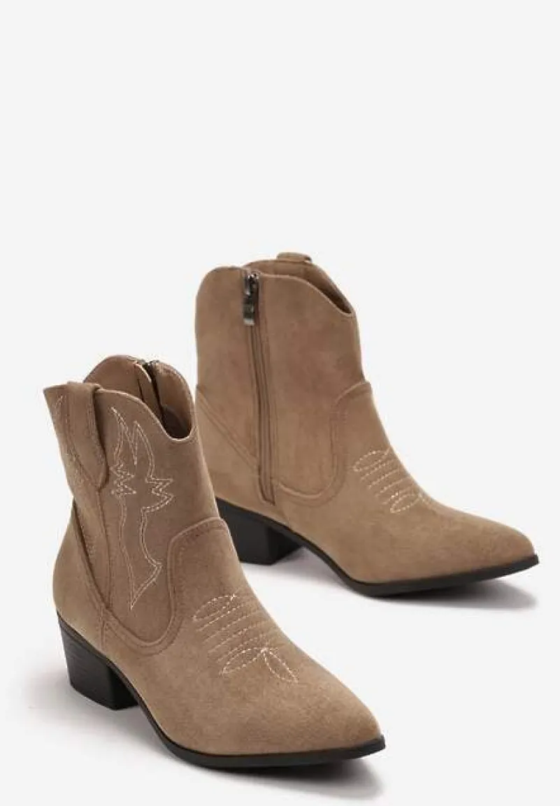 Ciemnobeżowe Płaskie Botki w Stylu Kowbojek Ozdobione Haftem Varnia