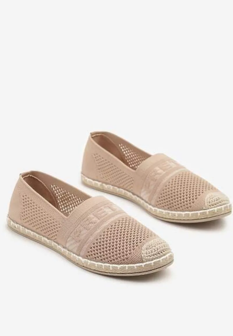 Ciemnobeżowe Płaskie Espadryle z Ozdobną Perforacją Weorlisa