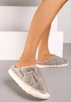 Ciemnobeżowe Płaskie Futrzane Kapcie z Geometrycznym Wzorem Naoritha