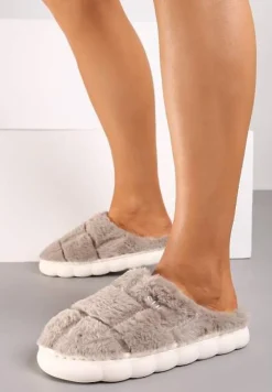 Ciemnobeżowe Płaskie Futrzane Kapcie z Geometrycznym Wzorem Naoritha