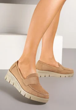 Ciemnobeżowe Półbuty Mokasyny na Koturnie z Wkładką ze Skóry Naturalnej Ozdobione Paskiem Zorvia