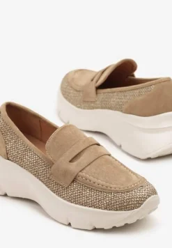 Ciemnobeżowe Półbuty na Tłoczonej Platformie Eraviella