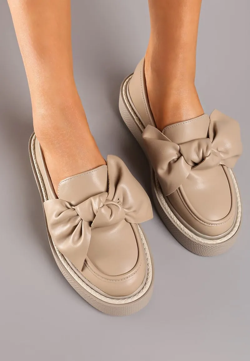 Ciemnobeżowe Półbuty w Stylu Mokasyn na Niskiej Platformie z Kokardą Benamira