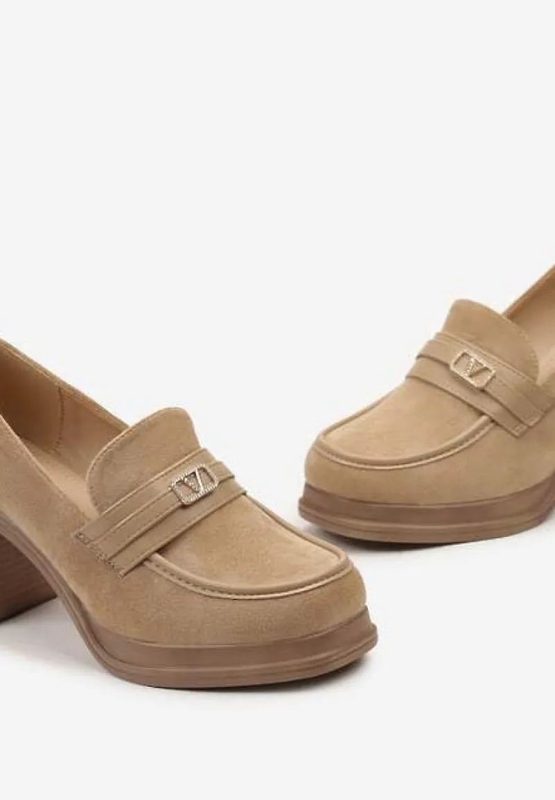 Ciemnobeżowe Półbuty w Stylu Mokasynów na Słupku z Klamerką Amledis