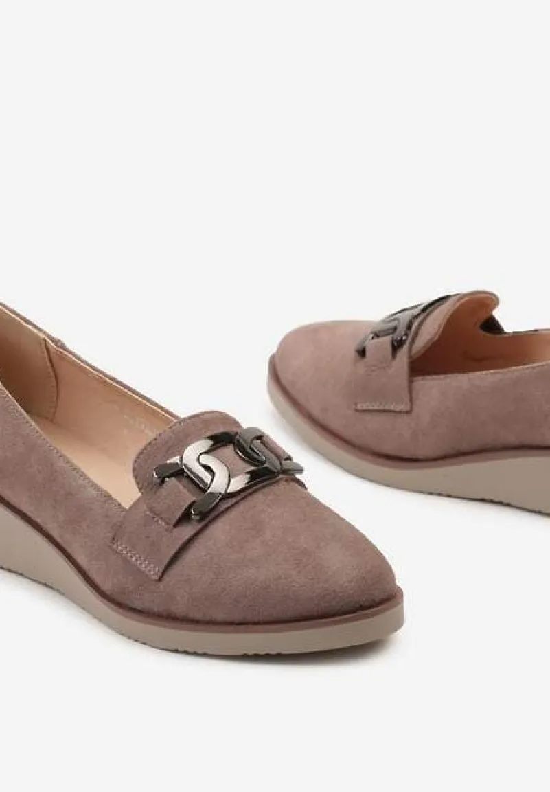 Ciemnobeżowe Półbuty z Klamerką na Niskim Koturnie z Wkładką ze Skóry Naturalnej Bahama