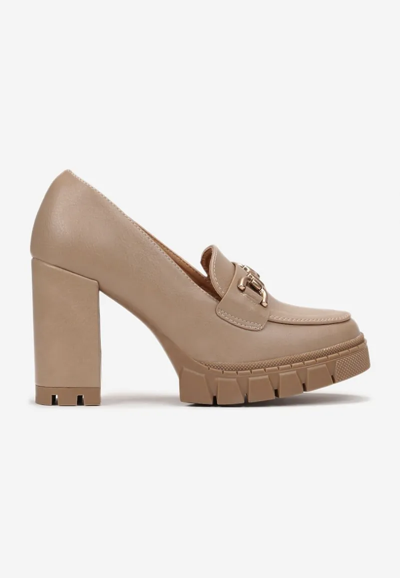 Ciemnobeżowe Półbuty z Metalową Aplikacją na Kwadratowym Wysokim Słupku i Platformie Viama