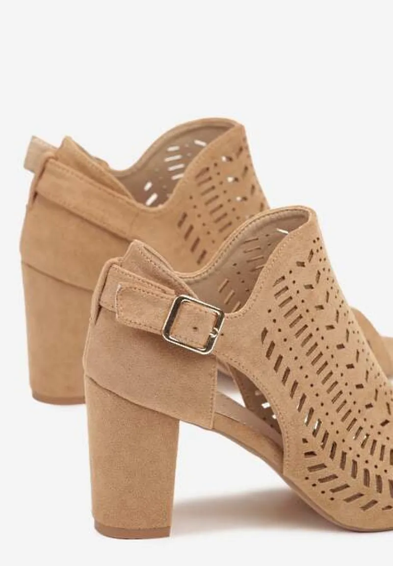 Ciemnobeżowe Sandały Vices na Słupku z Ażurowym Wzorem Klamrą i Wycięciem Feliyra