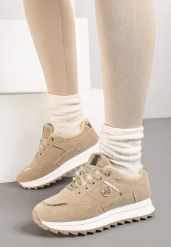 Ciemnobeżowe Sneakersy na Płaskiej Podeszwie z Metaliczną Ozdobą i Ociepleniem Solirra