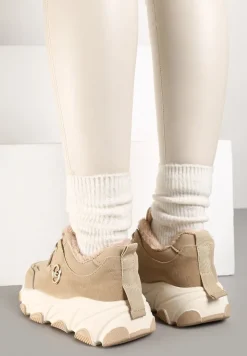 Ciemnobeżowe Sneakersy na Tłoczonej Podeszwie z Futrzaną Wyściółką Doreti