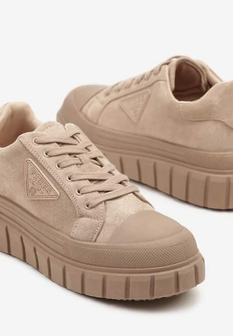 Ciemnobeżowe Sneakersy Vices na Platformie z Ozdobą i Napisem Leawen