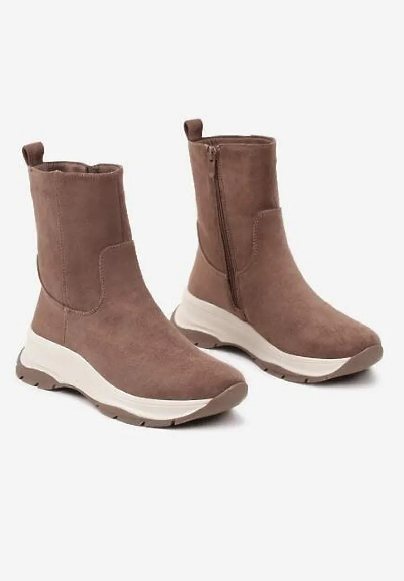 Ciemnobeżowe Streetwearowe Botki z Ekozamszu na Tłoczonej Platformie Realaeth