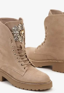 Ciemnobeżowe Sznurowane Botki Traperki z Kryształkami i Lamówką z Cyrkonii Zetirra
