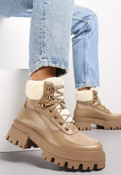 Ciemnobeżowe Sznurowane Traperki na Płaskiej Podeszwie z Futerkiem Alita