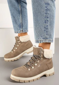 Ciemnobeżowe Sznurowane Traperki na Płaskiej Podeszwie Ozdobione Futerkiem Seassia