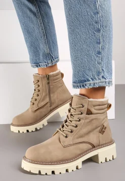 Ciemnobeżowe Sznurowane Traperki na Płaskiej Podeszwie Ozdobione Przeszyciami Lerania