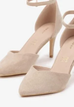 Ciemnobeżowe Szpilki Vices z Wkładką ze Skóry Naturalnej i Ozdobnym Paskiem Korori