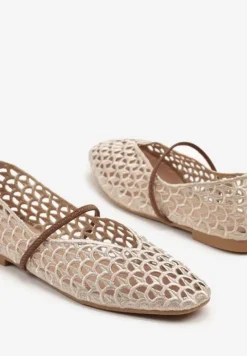 Ciemnobeżowe Szydełkowe Balerinki w Stylu Boho z Paskiem Vomea
