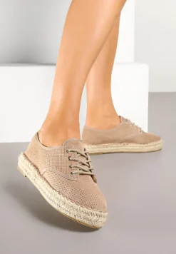 Ciemnobeżowe Tenisówki na Plecionej Podeszwie Zdobione Perforacją Zolavira