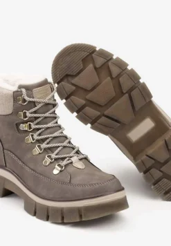 Ciemnobeżowe Traperki Ocieplone ze Sznurowaniem i Futerkiem w Stylu Baranka Seandora