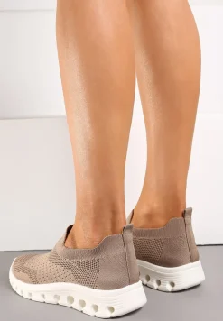 Ciemnobeżowe Wsuwane Buty Sportowe z Elastyczną Cholewką do Kostki Asigruna