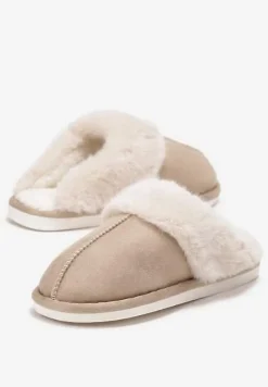 Ciemnobeżowe Wsuwane Kapcie Ozdobione Futerkiem i Przeszyciami Almane