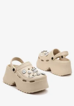 Ciemnobeżowe Wsuwane Klapki z Pianki na Platformie z Aplikacjami o Metalicznym Połysku Risettim