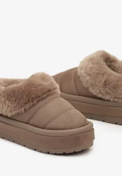 Ciemnobeżowe Wsuwane Śniegowce na Platformie Ozdobione Futerkiem Sinthiana