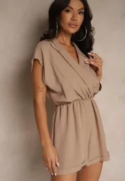 Ciemnobeżowy Krótki Kombinezon z Kopertowym Dekoltem z Wiskozy Ariamia
