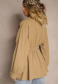 Ciemnobeżowy Płaszcz o Krótkim Fasonie z Paskiem i Elastyczną Talią oraz Bufiastymi Rękawami Pathia