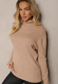 Ciemnobeżowy Prążkowany Golf z Bawełną o Klasycznym Kroju Inoriaea