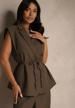 Ciemnobrązowa Kamizelka Garniturowa z Usztywnianymi Ramionami Ozdobiona Wiązaniem Dannelia