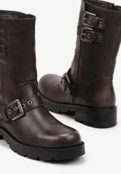 Ciemnobrązowe Botki Bikery na Płaskiej Podeszwie z Ozdobnymi Klamrami Lenithia