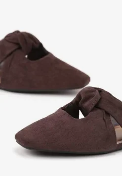 Ciemnobrązowe Klapki Vices Typu Mule z Ozdobnym Supłem Elitina