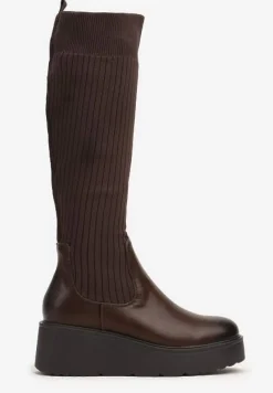 Ciemnobrązowe Kozaki na Koturnie z Dopasowaną Cholewką Narizelle