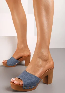 Ciemnoniebieskie Klapki na Słupku z Szerokim Paskiem z Nitami Leophelia