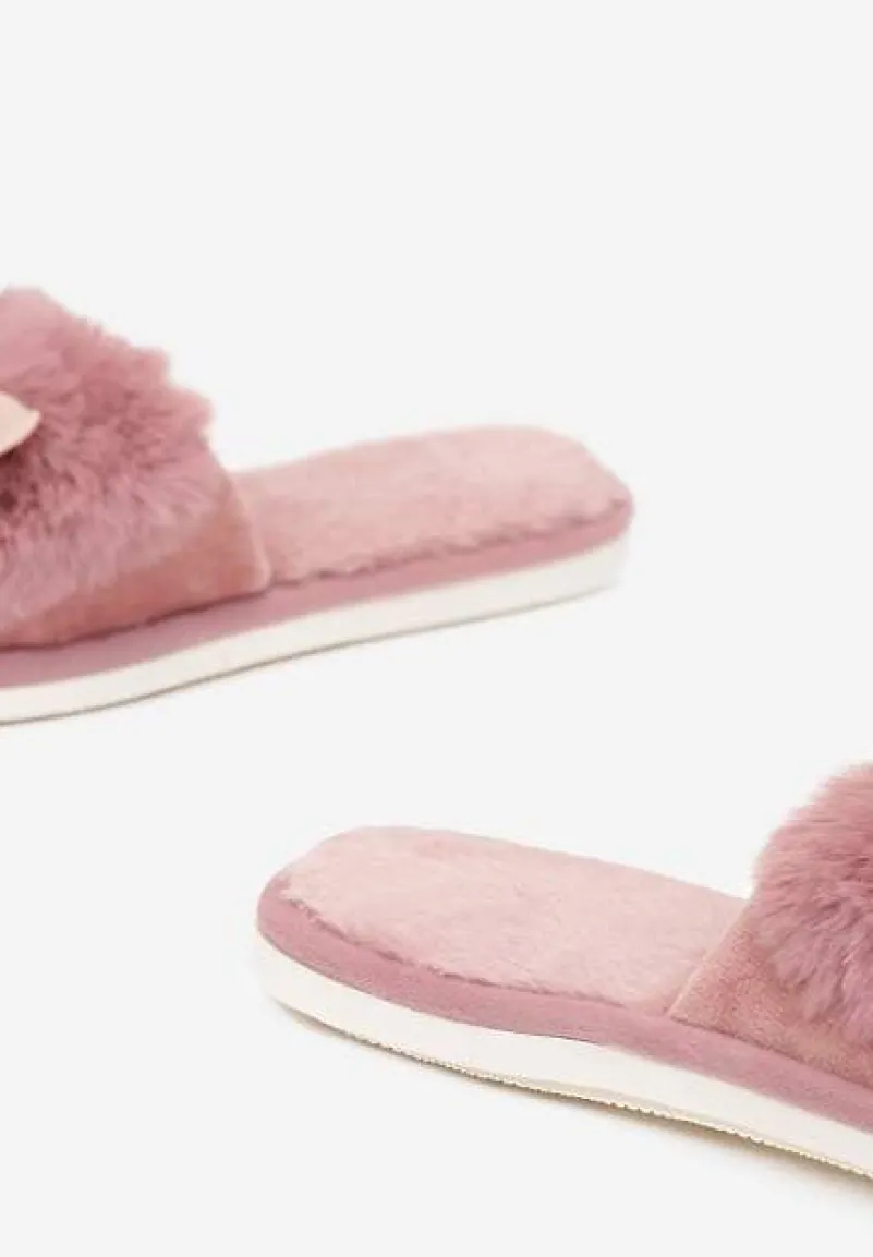 Ciemnoróżowe Kapcie Tryphadia