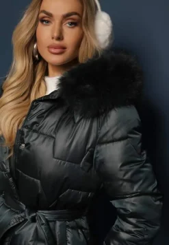 Ciemnozielona Długa Kurtka Pikowana z Odpinanym Kołnierzem i Paskiem Rinarella