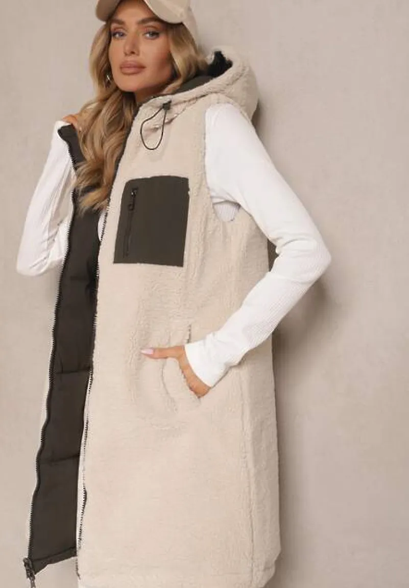 Ciemnozielona Dwustronna Kamizelka z Barankowym Futerkiem i Pikowanymi Przeszyciami z Kapturem Lertitana