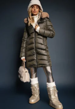 Ciemnozielona Dwustronna Kurtka Płaszcz z Klasycznym Pikowaniem i Kapturem z Futerkiem Nuncos