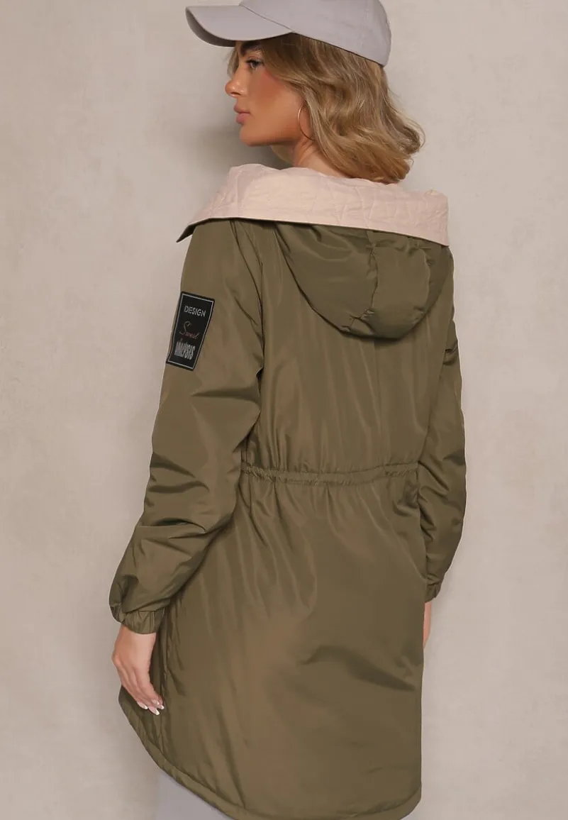 Ciemnozielona Kurtka o Kroju Parki z Kapturem i Ściągaczem w Talii Zizana