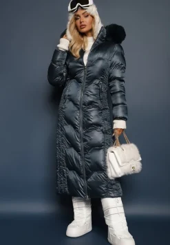 Ciemnozielona Kurtka Płaszcz z Ozdobnym Pikowaniem z Kapturem z Futerkiem i Marszczeniami Larian