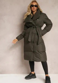 Ciemnozielona Kurtka z Wysokim Kołnierzem Zapinana na Napy z Paskiem Luliriva