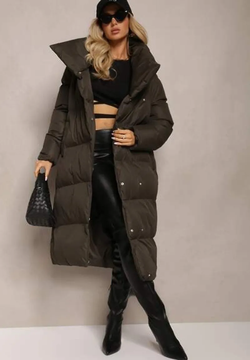 Ciemnozielona Kurtka z Wysokim Kołnierzem Zapinana na Napy z Paskiem Luliriva