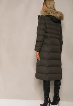 Ciemnozielona Kurtka Zimowa z Pikowanymi Przeszyciami i Kapturem z Futrem Alirina