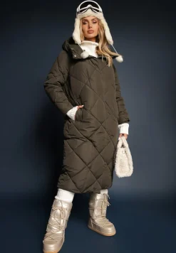 Ciemnozielona Pikowana Kurtka Płaszcz za Kolano z Kapturem Kinassan