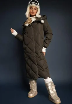 Ciemnozielona Pikowana Kurtka Płaszcz za Kolano z Kapturem Kinassan