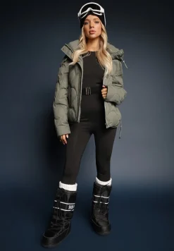 Ciemnozielona Pudełkowa Kurtka Zdobiona Pikowanymi Przeszyciami z Kapturem i Ściągaczami Ziasha