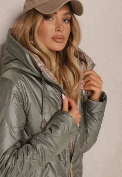 Ciemnozielona Pudełkowa Kurtka z Pikowanymi Przeszyciami i Kapturem Telaniela