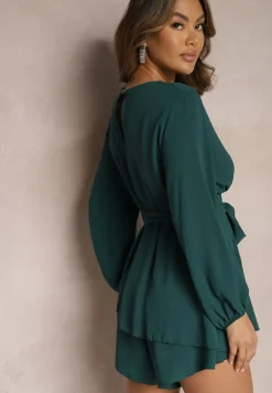 Ciemnozielona Rozkloszowana Sukienka Kombinezon z Kopertowym Dekoltem i Falbanką Vomitta